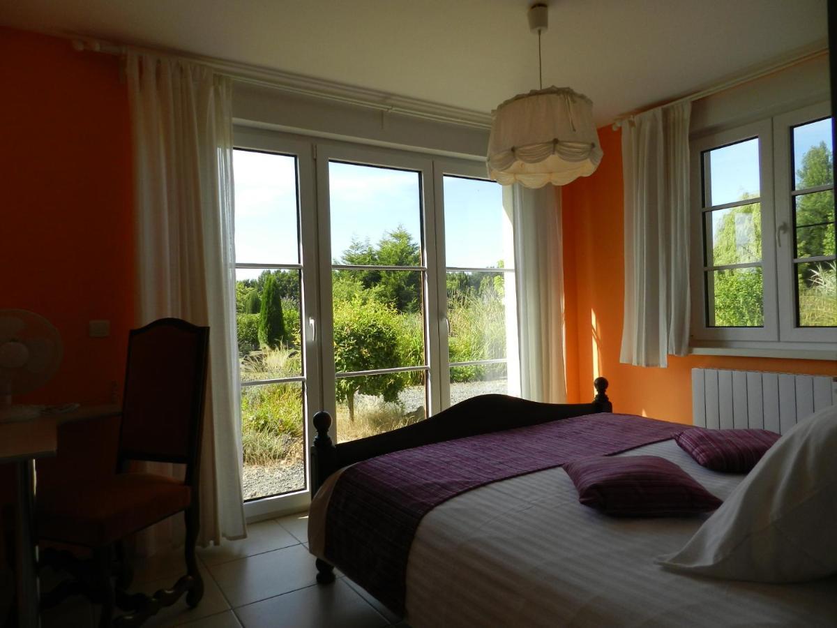Gite La Grenouillere Esqueheries Exterior foto