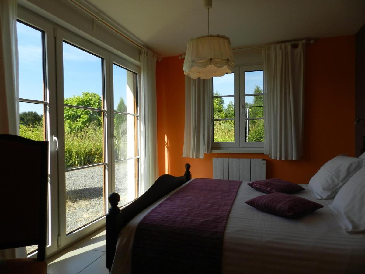 Gite La Grenouillere Esqueheries Exterior foto